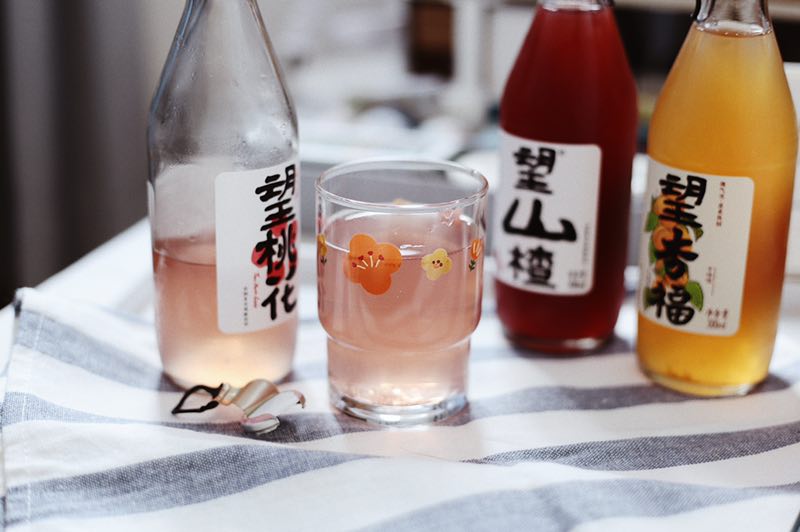 原果熬制0添加，「望山楂」用“气泡感”重新打开传统中式饮品