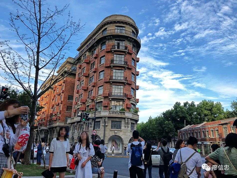 上海老洋房只分两种味道：霉味和钱味