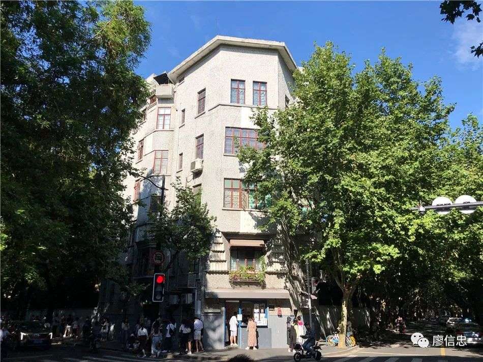 上海老洋房只分两种味道：霉味和钱味