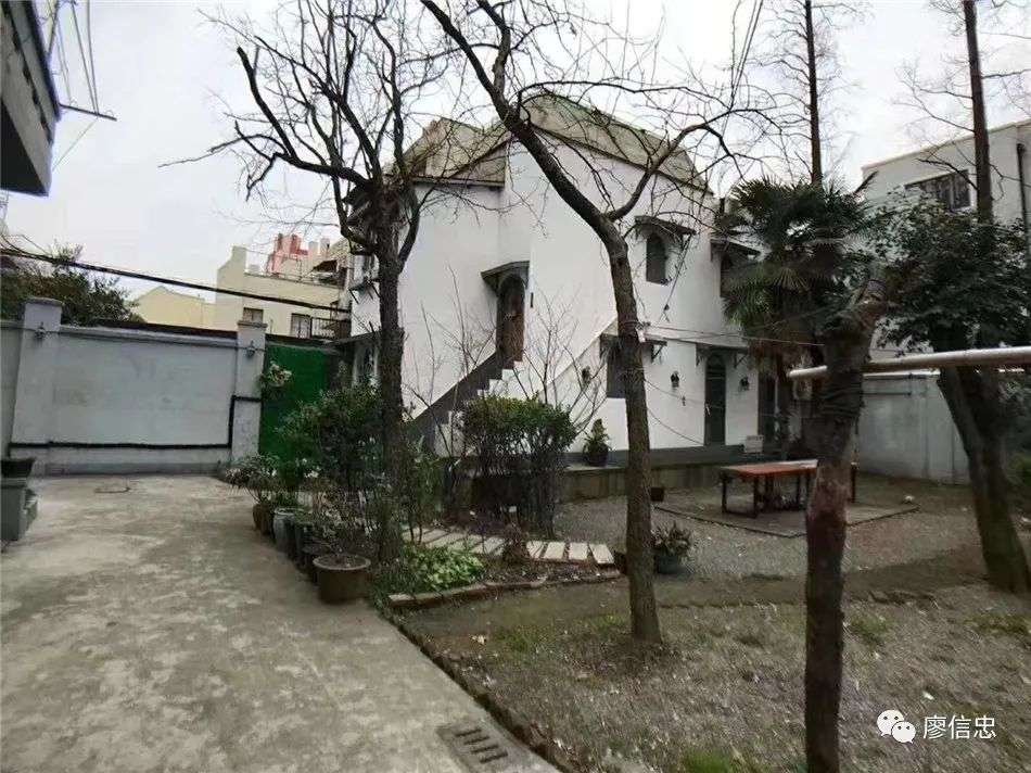 上海老洋房只分两种味道：霉味和钱味