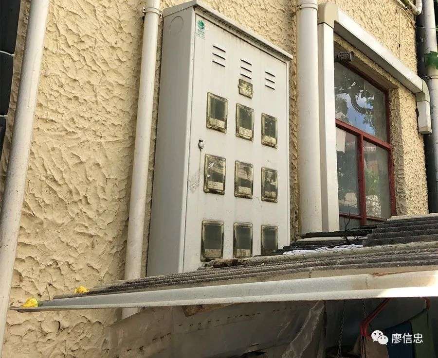 上海老洋房只分两种味道：霉味和钱味