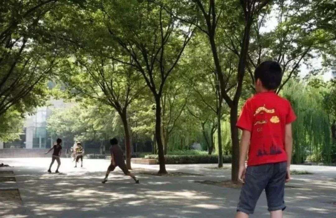 为什么现在一手房的物业费越来越贵