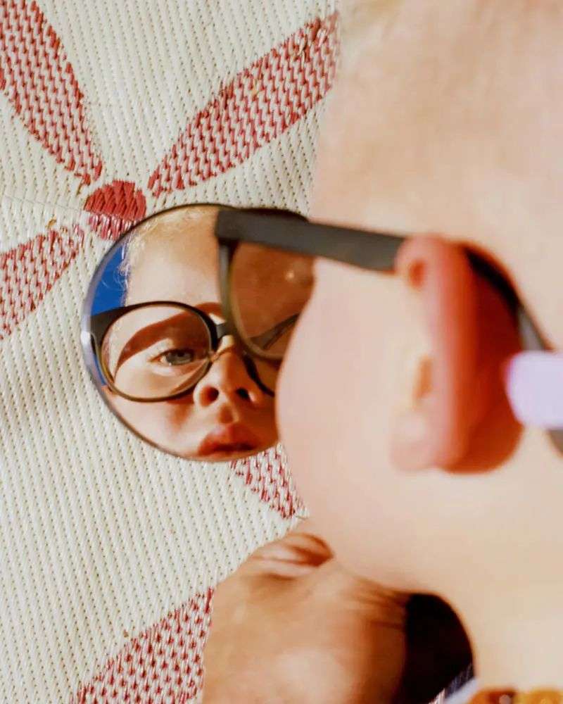 人们热衷讨论世界的不正常，但是究竟什么是正常？