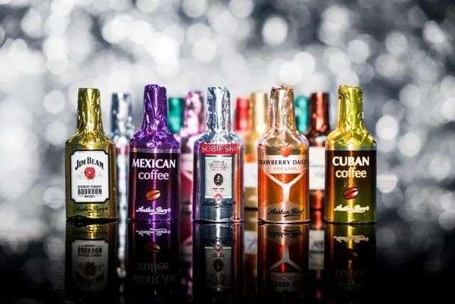 这届年轻人除了喝酒，还“花样买醉”