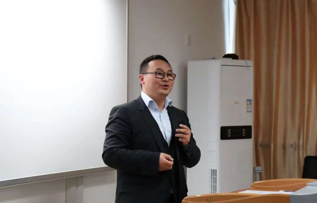 成立暨媒体交流会"在贵阳市南明区亚太中心举行,36氪贵州总经理林圣耀