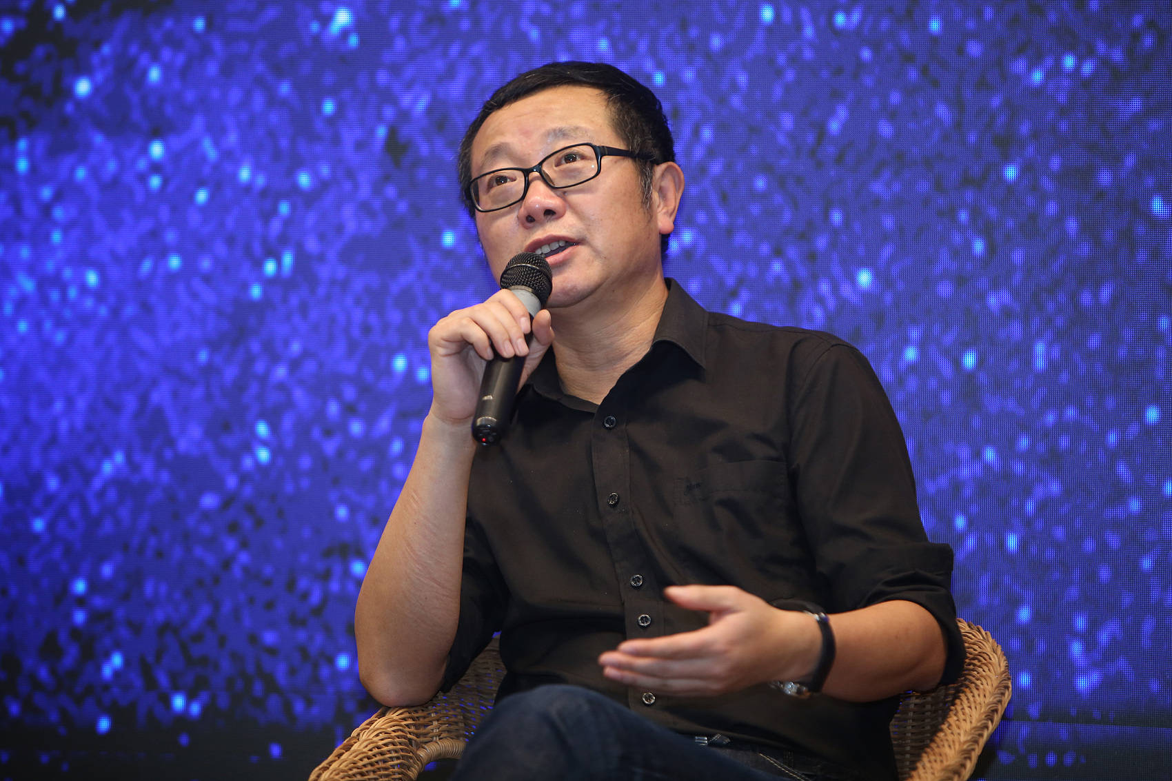 刘慈欣怒批元宇宙