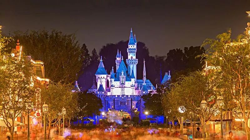 Disney is accused of financial fraud, former employees claim to report billions of dollars in revenue