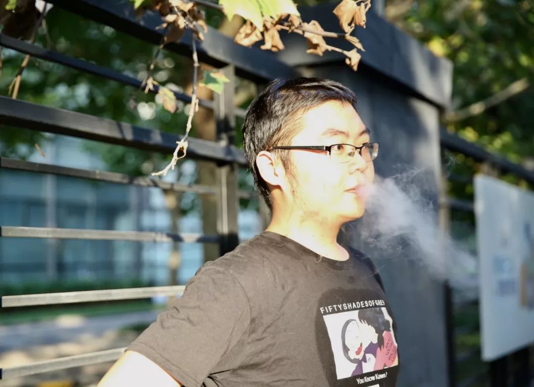 How does the trillion e-cigarette market open? A text says the truth behind it