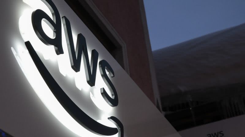亚马逊AWS遭竞争对手猛追，先发优势正被微软谷歌追平
