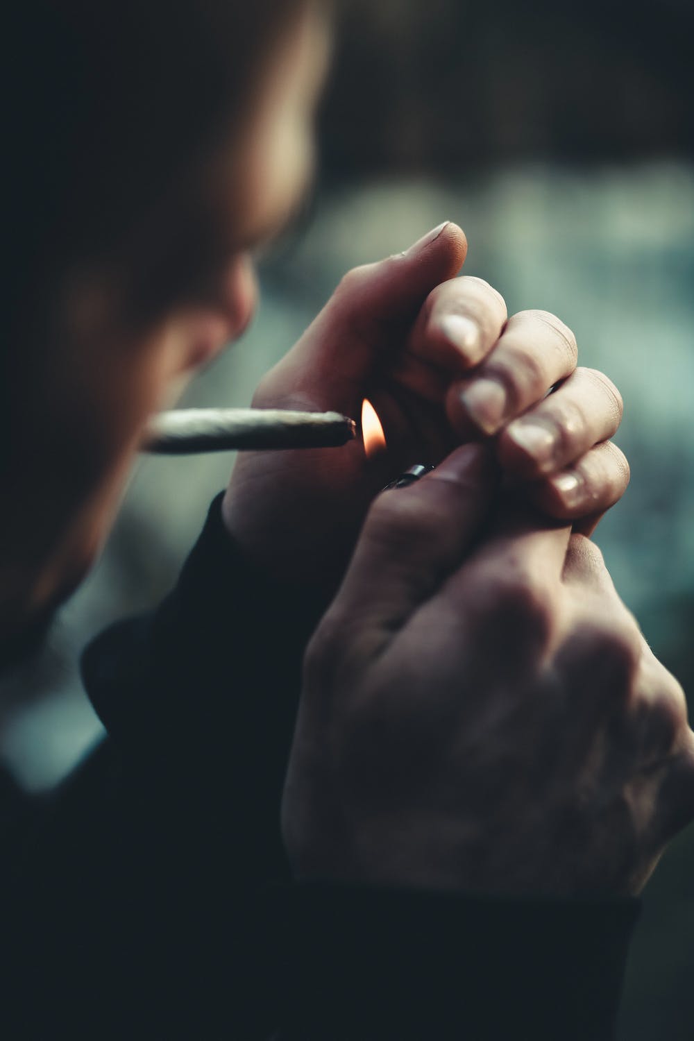 尼古丁是怎么伤害你的大脑的?