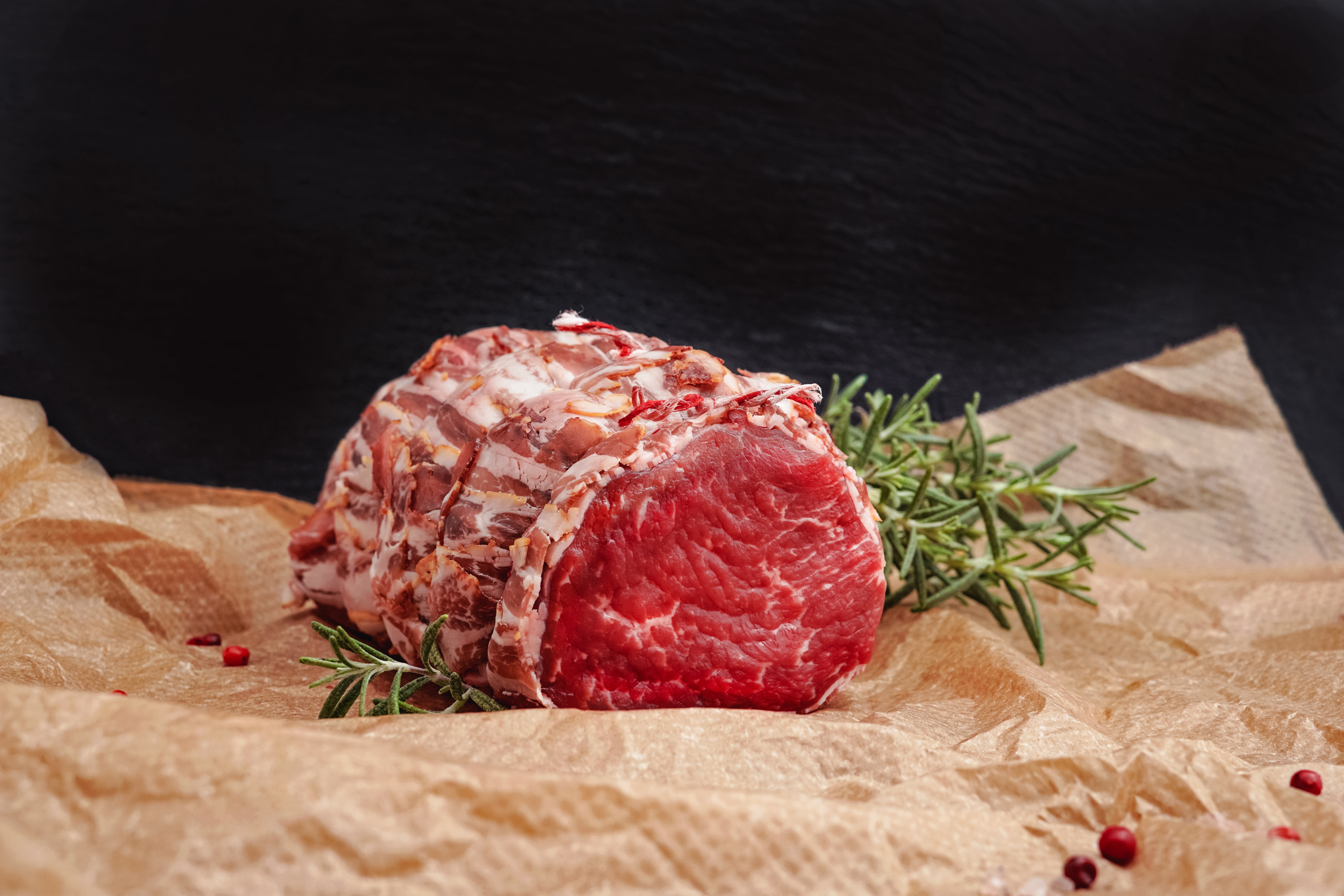 看好细胞培养肉,“人造肉”创企「SiCell」要用培育脂肪突围