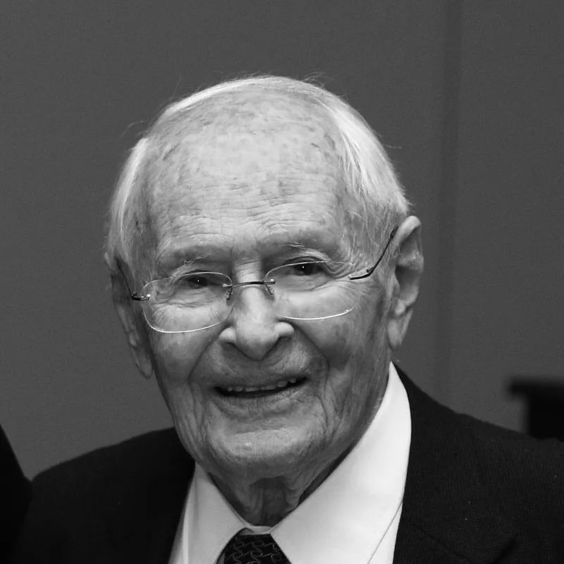 他们的离去宣告了一个时代的落幕：2019年逝去的19位科技大咖