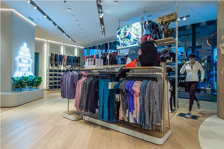 Peloton股价重新跌破发行价，运动品牌开店季，ClassPass寻求2.8亿美元融资 |  健身周报
