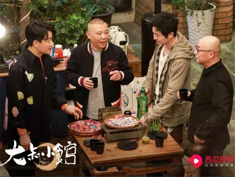 2020年,春节档在手机上映
