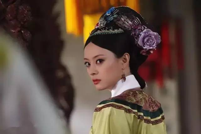 国产剧狗血“新三宝”: 父母作，美强惨，洗白好