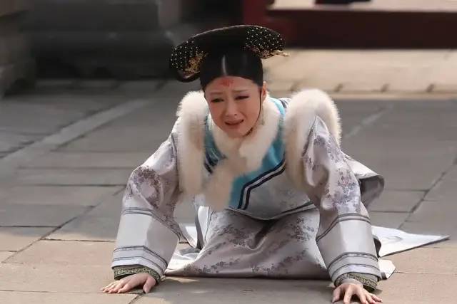 国产剧狗血“新三宝”: 父母作，美强惨，洗白好