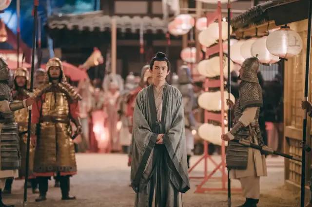 国产剧狗血“新三宝”: 父母作，美强惨，洗白好