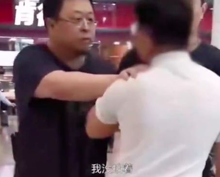 羅永浩成為帶貨一哥？別跟買家罵起來、約架就謝天謝地了