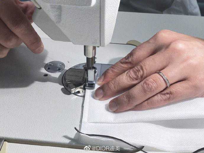 卖Gucci的人在&ldquo;哭泣&rdquo;