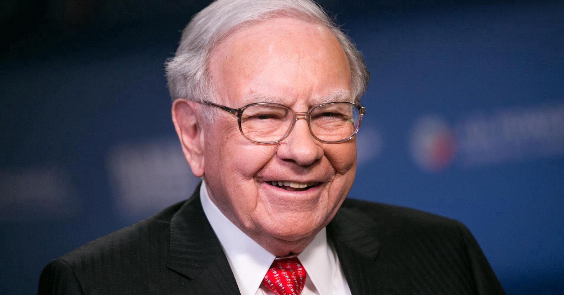 In a volatile market, you need to keep in mind these three principles of Buffett