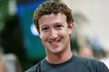 Facebook CEO 马克·扎克伯格做慈善，捐出价值5亿美元的股票