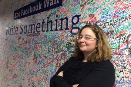 Facebook工程部门主管Jocelyn Goldfein聊Facebook移动产品的失误与心得