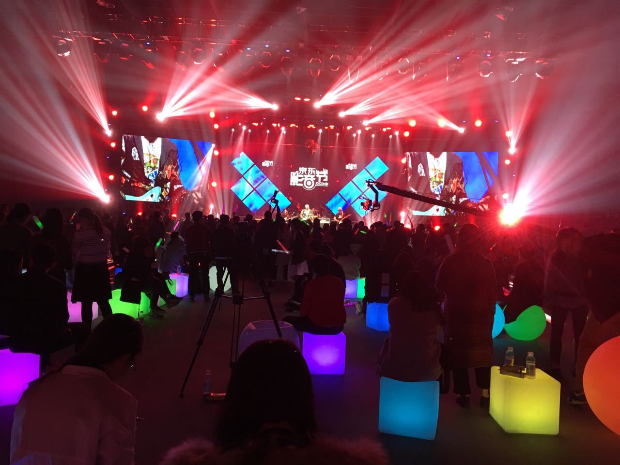 京东办了场音乐节，当天影音产品销量超过“双11”