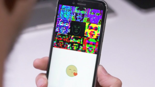 AI 突破“次元壁”！人脸表情瞬间转化为emoji，自拍一下就可以