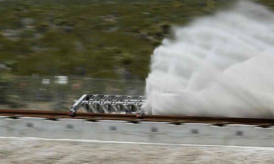 时速甩高铁 4 倍有余的 Hyperloop One 超级高铁，正临近试跑测试 | 图说