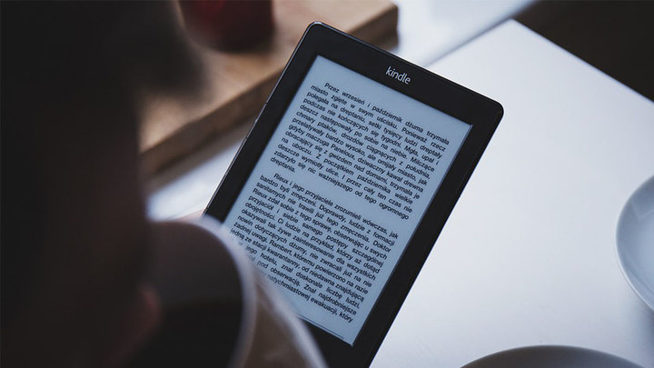有了这项新技术 彩色版kindle 可能明年就来了 36氪