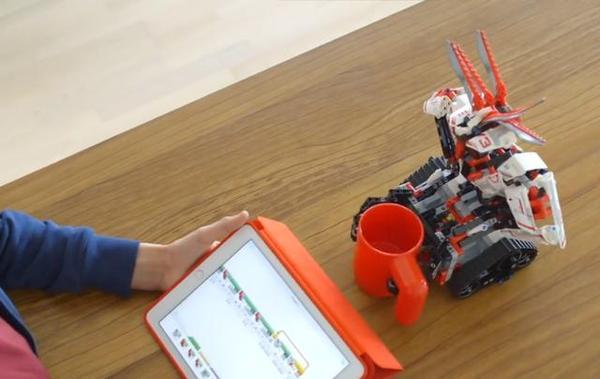 用“游戏化+机器人”进入少儿编程市场，依靠内容的橙旭园能否脱颖而出？