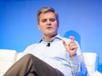 Steve Case turned AOL into a powerhouse. Time-Warner never figured out what to do with it, and Tim Armstrong isn't having much luck either.