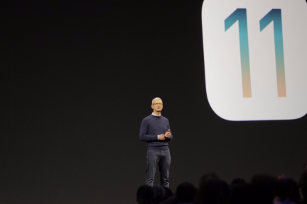 科技热文不错过 | iOS 11正式版来了；iPhone 8惨被群嘲；BAT结盟传统车厂
