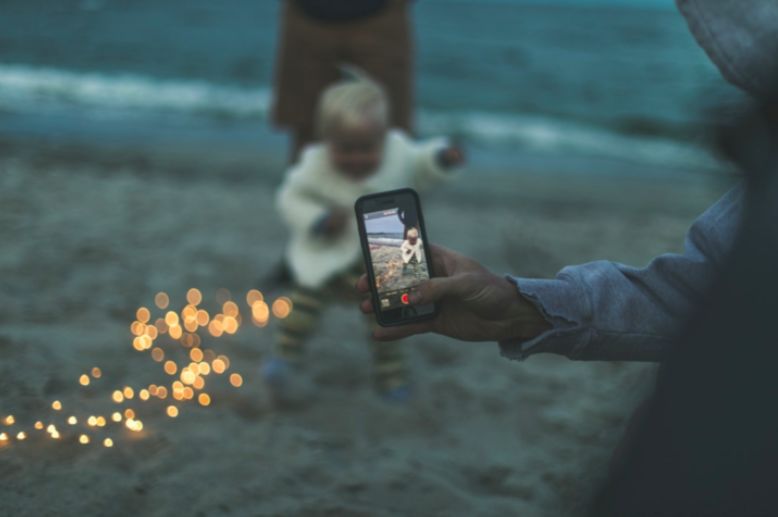 快手为什么能被苹果列为年度 App？我们重新体验了一下