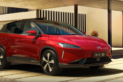 小鹏汽车董事会调整，阿里巴巴联合创始人蔡崇信卸任董事