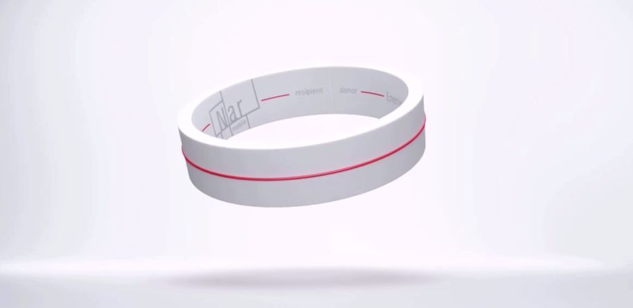 Maker Voice: 这个手环买定了！就冲它能用一台手机给另一台手机充电的份上