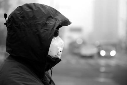 大多空气净化器都是纸老虎，一切桌面级空气净化器都是耍流氓