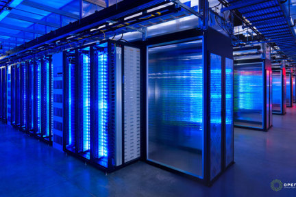 Facebook计划投资10亿美元兴建数据中心