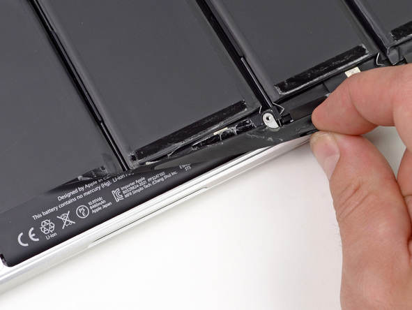 新版MacBook Pro拆机详解【高清大图】