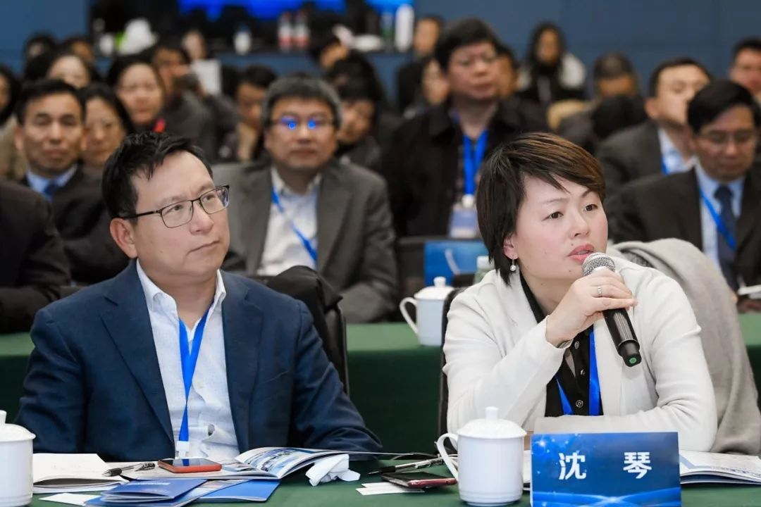 “南京海外校友创新服务中心 2019人工智能与大健康创投峰会”成功举办！