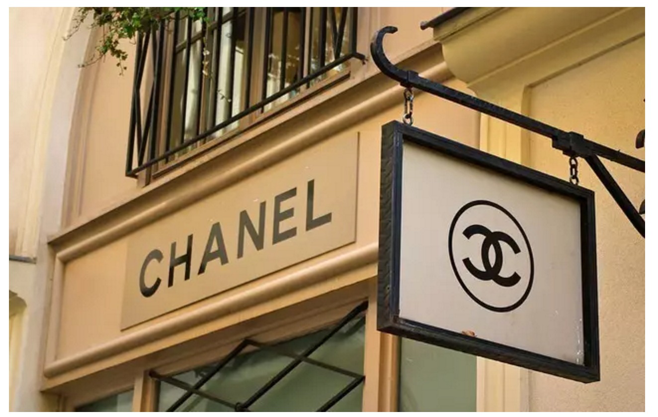 都在说Chanel尴尬，到底因为什么？