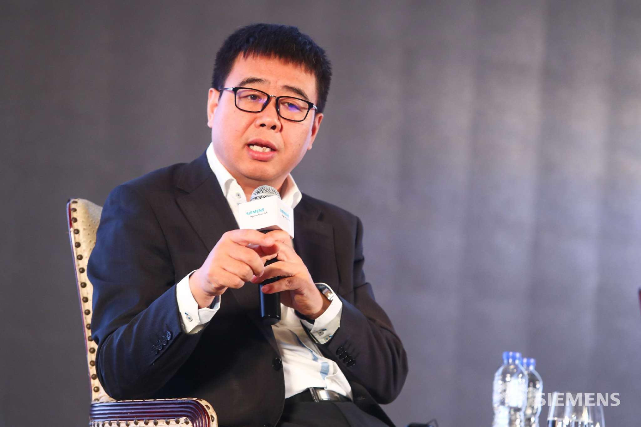西门子向我们展示了未来工厂的模样