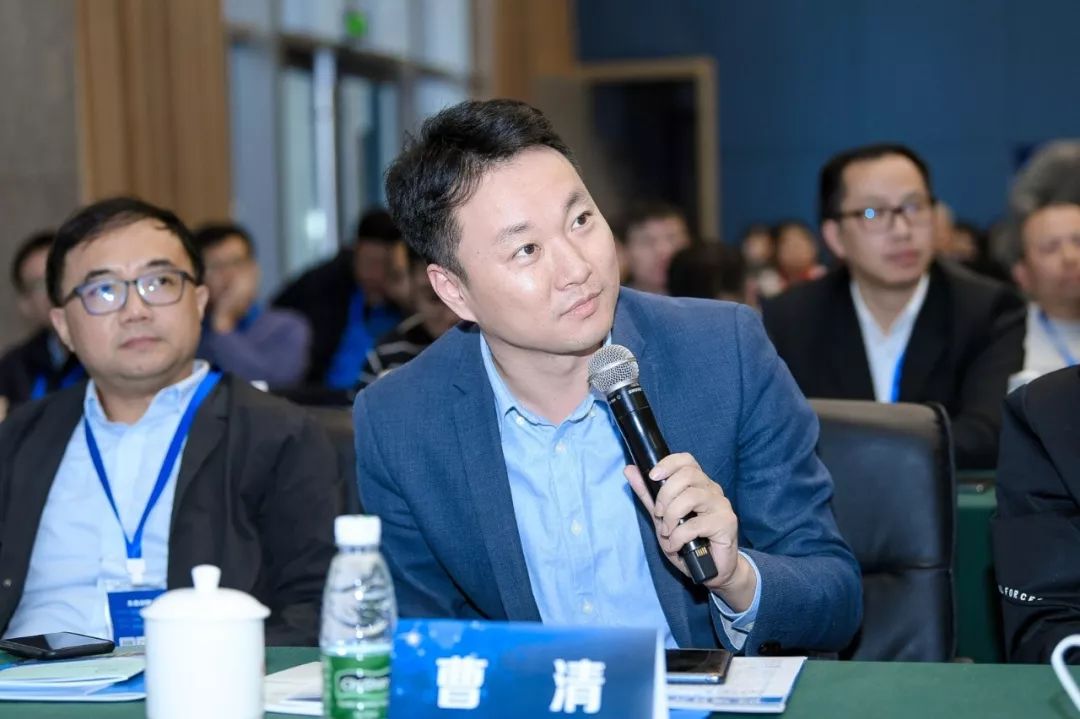 “南京海外校友创新服务中心 2019人工智能与大健康创投峰会”成功举办！