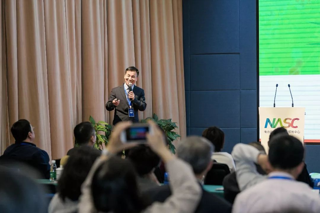 “南京海外校友创新服务中心 2019人工智能与大健康创投峰会”成功举办！