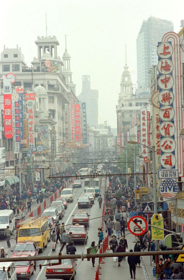 南京路往事，这里一直是中国最好的零售试验场