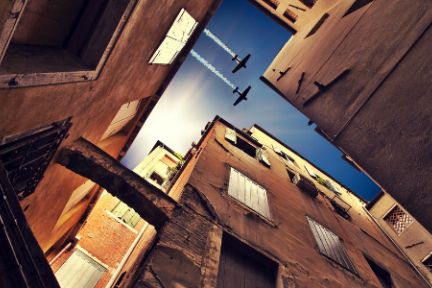 谷歌的「明日之城」有多远？Facebook“螺旋式下跌”停不下来 | 一周硅谷通