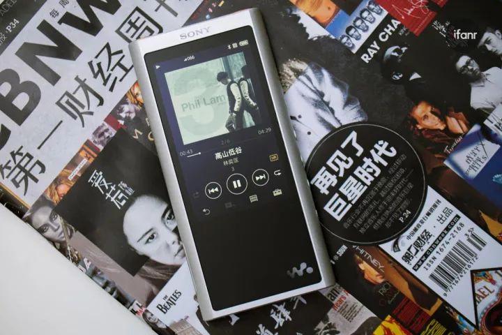 走过 38 个春秋的 WALKMAN，如何借助新入门时代完成蜕变