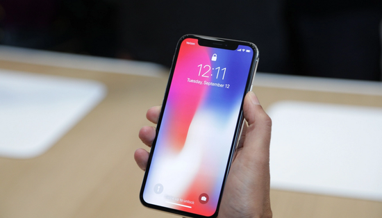 能影响iPhone X产能的Face ID，或许是目前安卓手机最难追上的配置