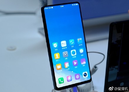 「苹果明年推真正全面屏iPhone 要放弃“刘海”·谈资」3月8日
