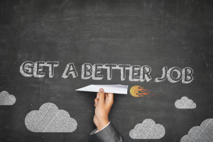 “普通院校”毕业生就业没优势？黑板侠要借专业导师和在线问知助力求职